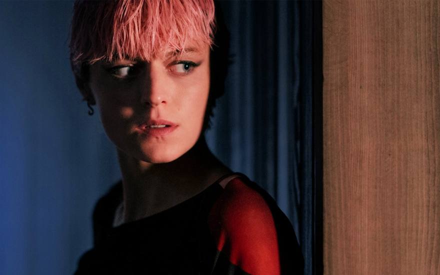 A Murder at the End of the World-cover-image