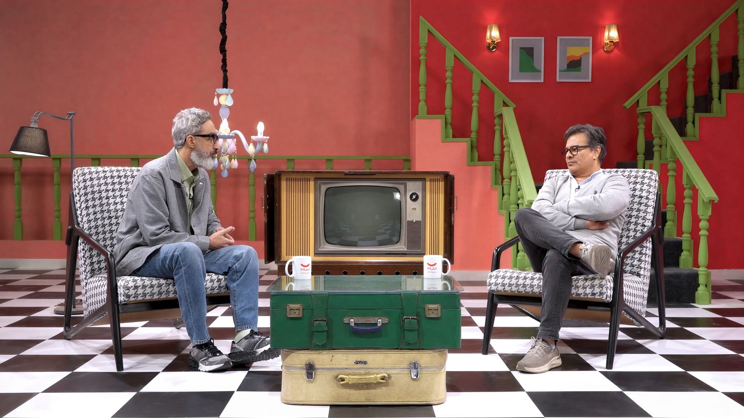 کلوزفرند-cover-image