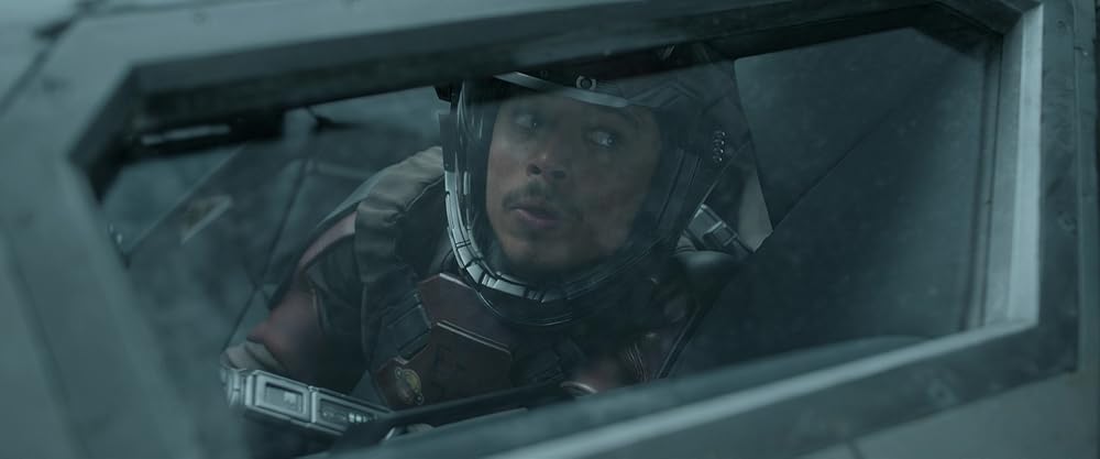 دور افتاده-cover-image