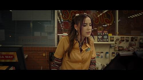 مگی مور-cover-image